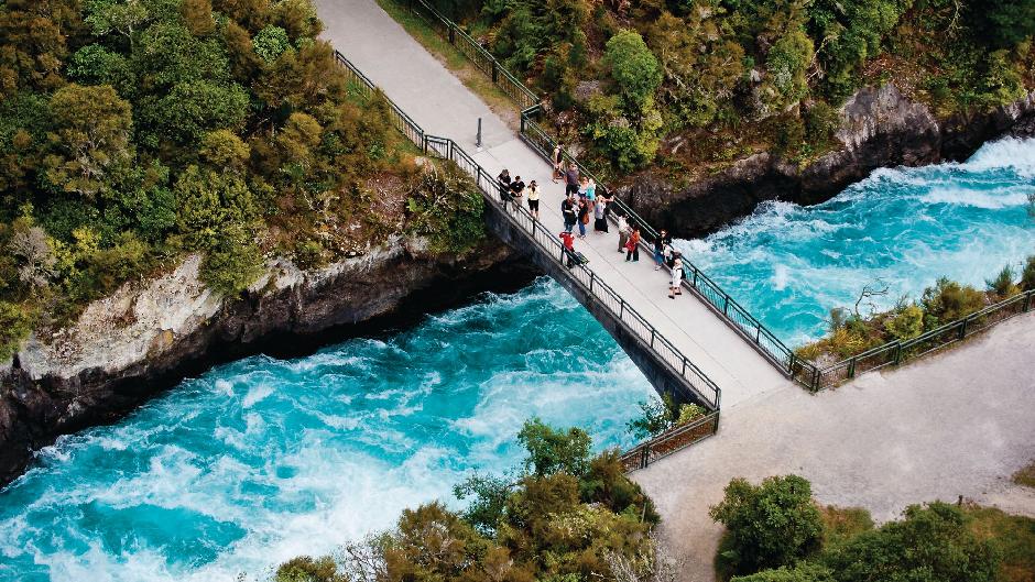 ​Marvel at the breath-taking geothermal scenery, stunning waterfalls and World Heritage-listed forest reserves and the largest freshwater lake in Australasia. 